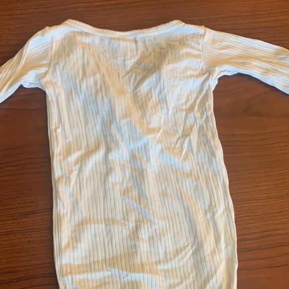 Lou Lou and Company cove ribbed knotted gown - Picture 8 of 10